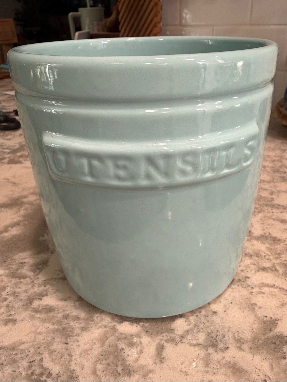 Home Essentials Ceramic Utensil Holder in Pale Aqua